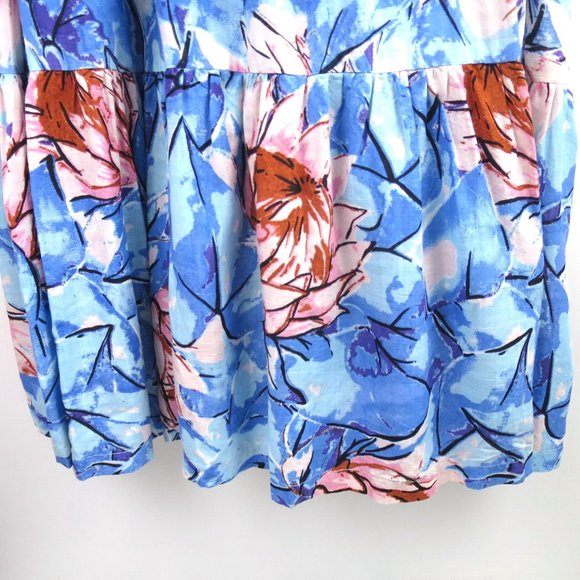 UO Giovanna Floral Wrap Midi Dress Size XS - Picture 9 of 14